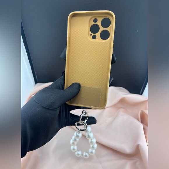 Elegant Floral Leather iPhone Case with Pearl Handle - Picture 4 of 5